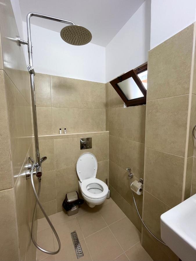 Tékada Hotel&Restaurant Vlora Kültér fotó
