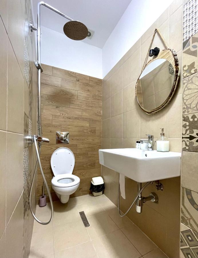 Tékada Hotel&Restaurant Vlora Kültér fotó