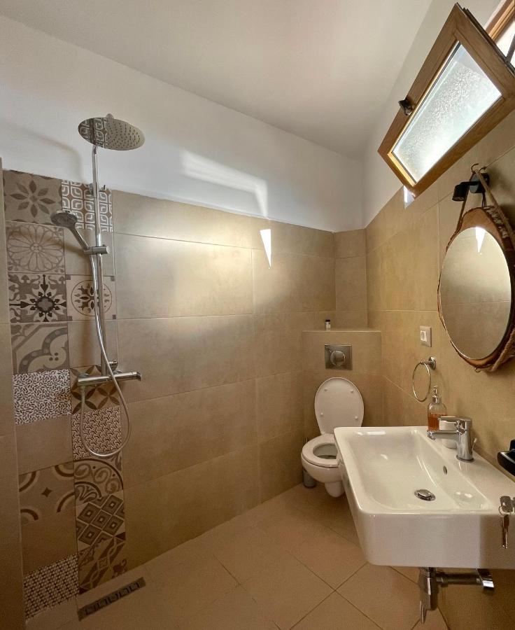 Tékada Hotel&Restaurant Vlora Kültér fotó