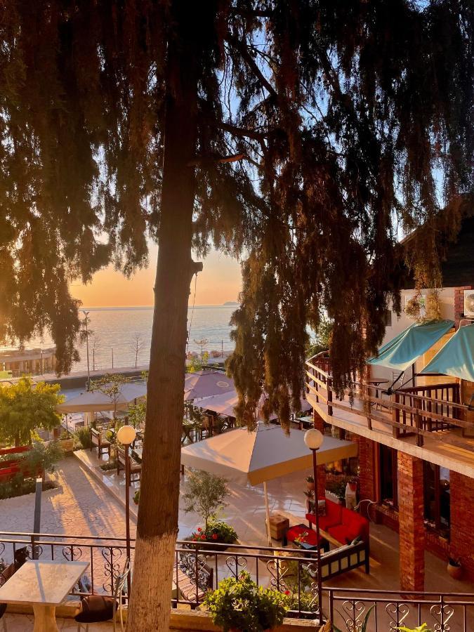 Tékada Hotel&Restaurant Vlora Kültér fotó
