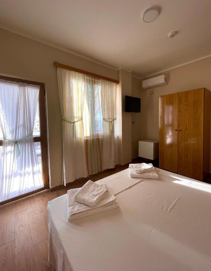 Tékada Hotel&Restaurant Vlora Kültér fotó