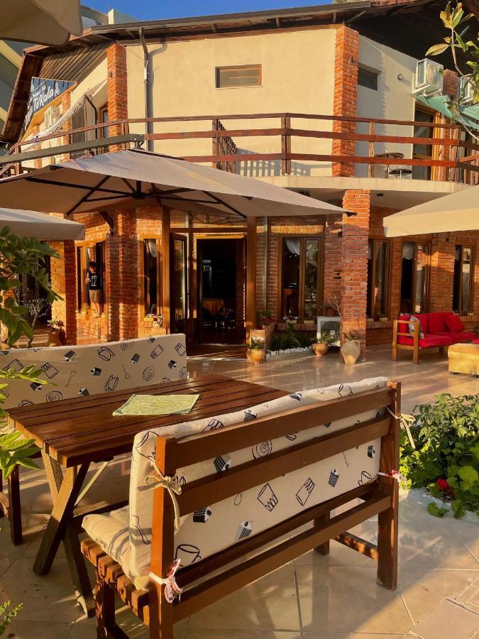 Tékada Hotel&Restaurant Vlora Kültér fotó